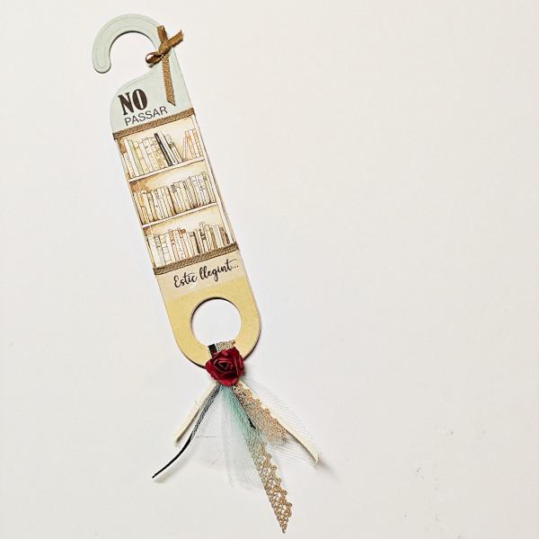 Punt de Llibre "NO passar" de Les Hores Encantades